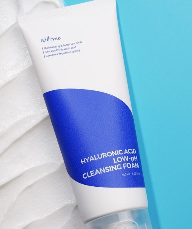 [Isntree] Hyaluronic Acid Low-pH Cleansing Foam 150ml